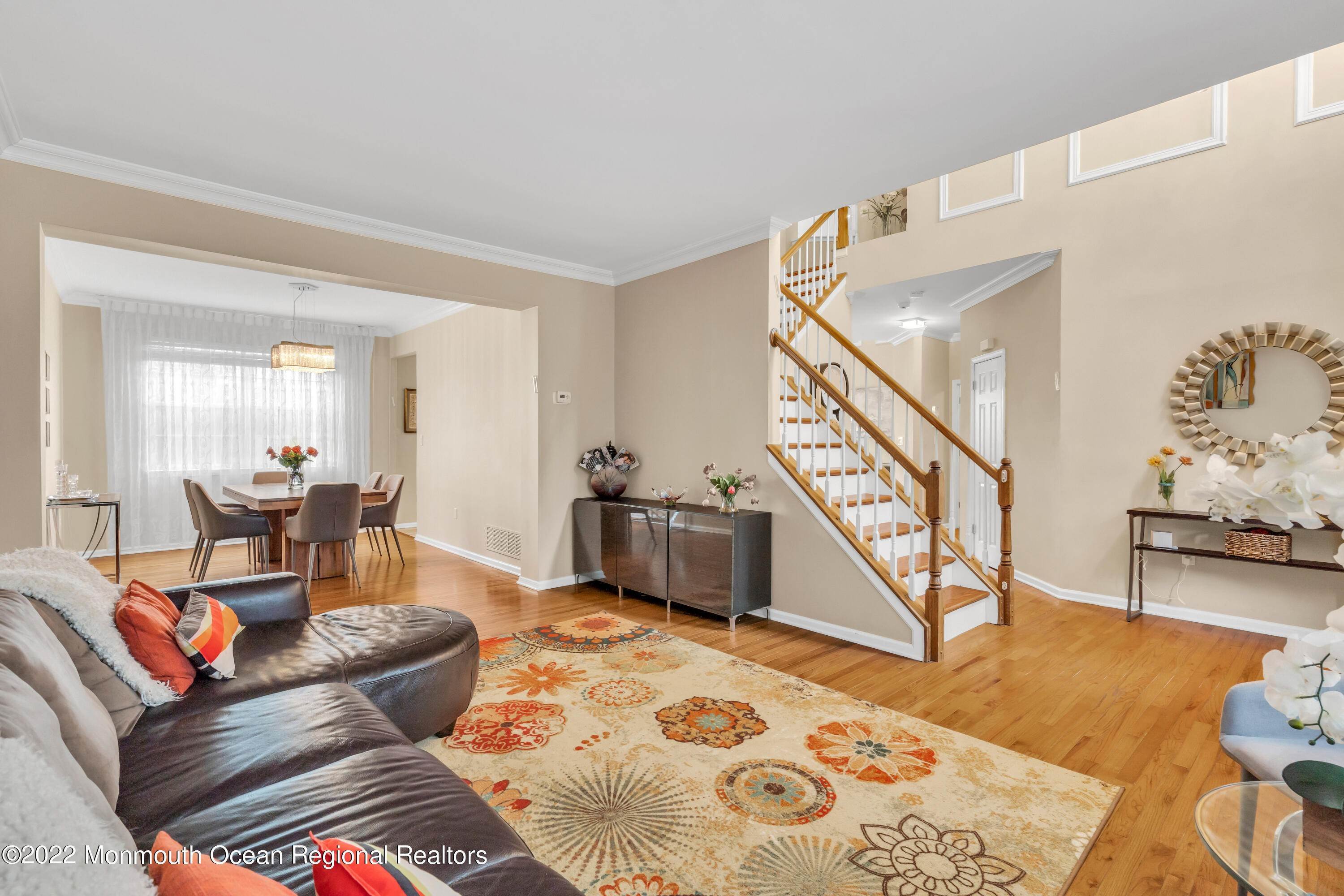 6. Single Family Homes for Sale at 9 Turnberry Drive Manalapan, New Jersey 07726 United States