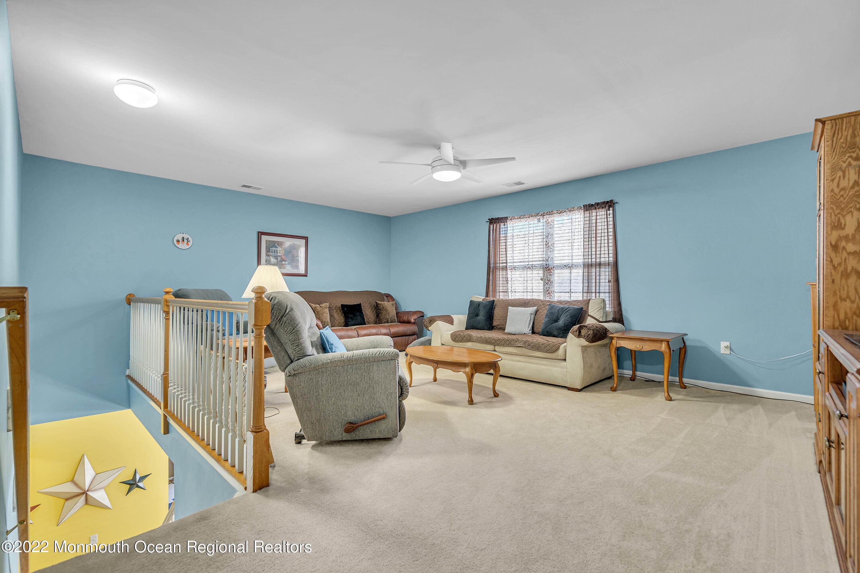 20. Single Family Homes for Sale at 16 Marblehead Place Barnegat, New Jersey 08005 United States
