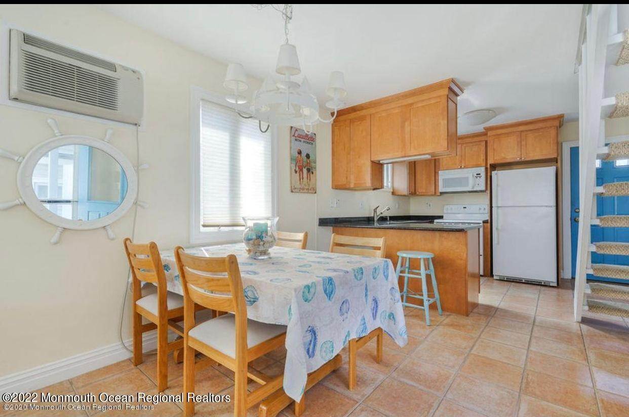 5. Single Family Homes at 62 Rutherford Lane Lavallette, New Jersey 08735 United States