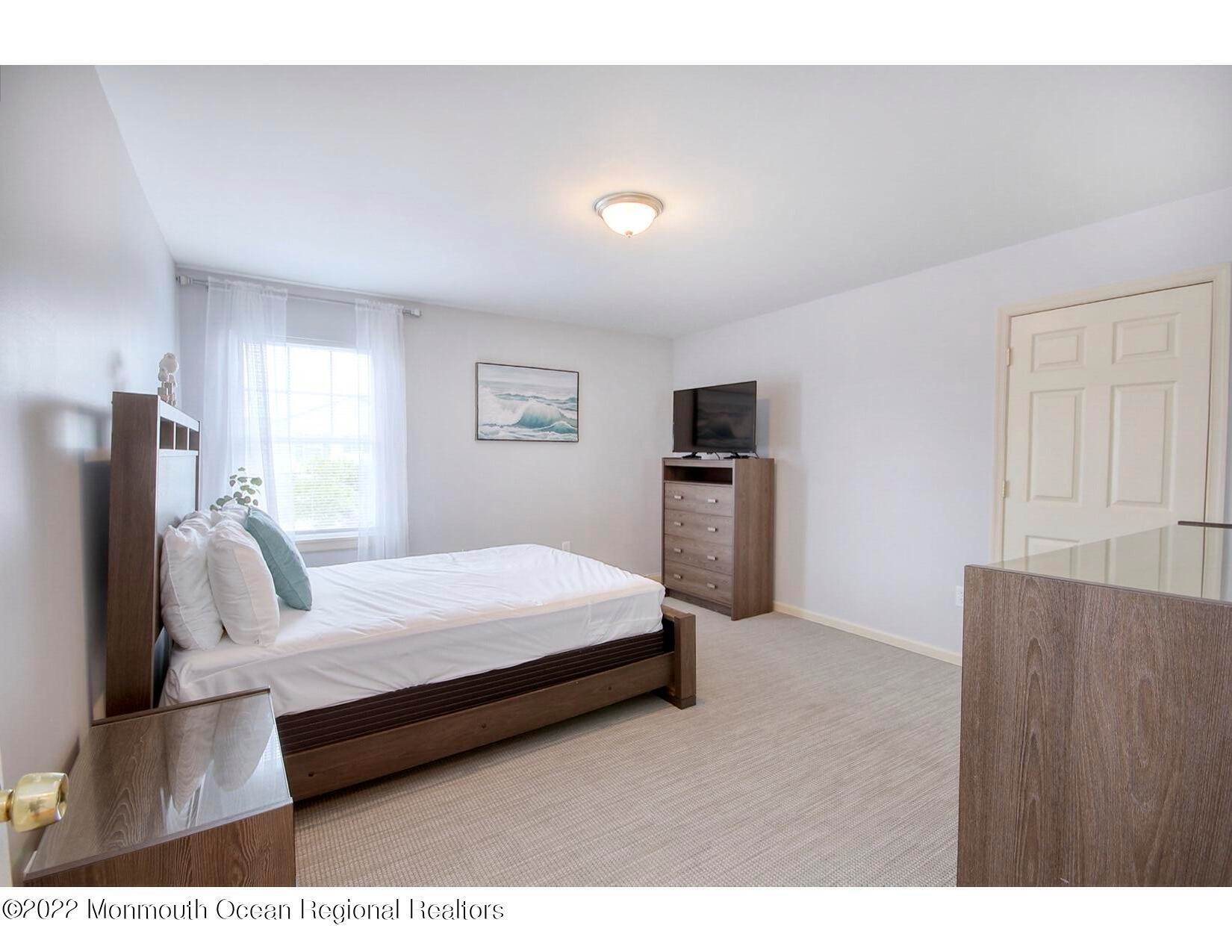 19. Single Family Homes for Sale at 201 Arnold Avenue Point Pleasant Beach, New Jersey 08742 United States