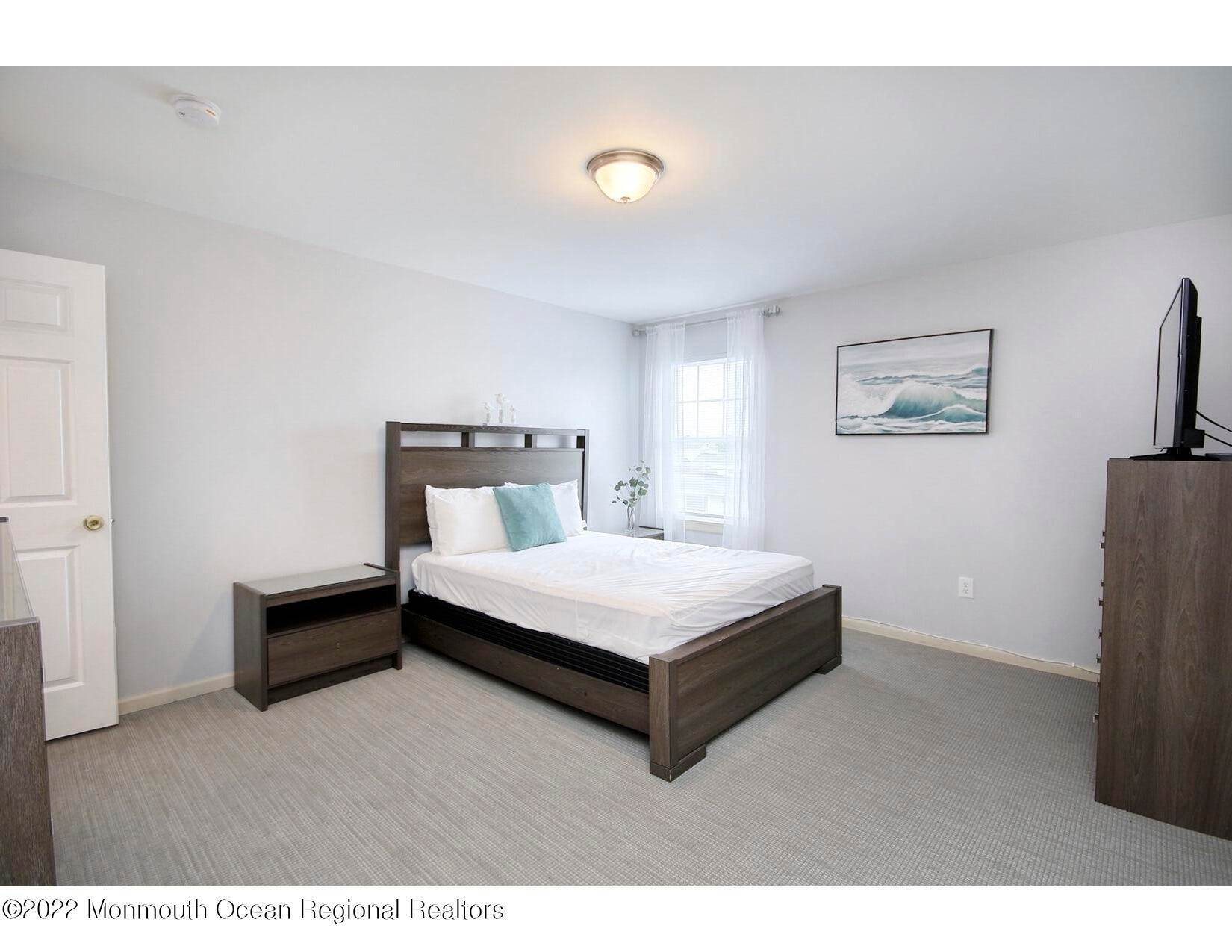 20. Single Family Homes for Sale at 201 Arnold Avenue Point Pleasant Beach, New Jersey 08742 United States