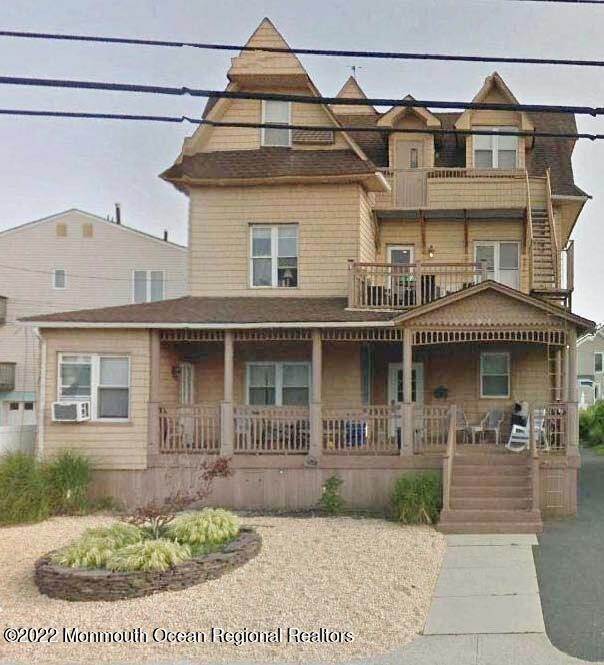 Single Family Homes for Sale at 18 Forman Avenue Point Pleasant Beach, New Jersey 08742 United States