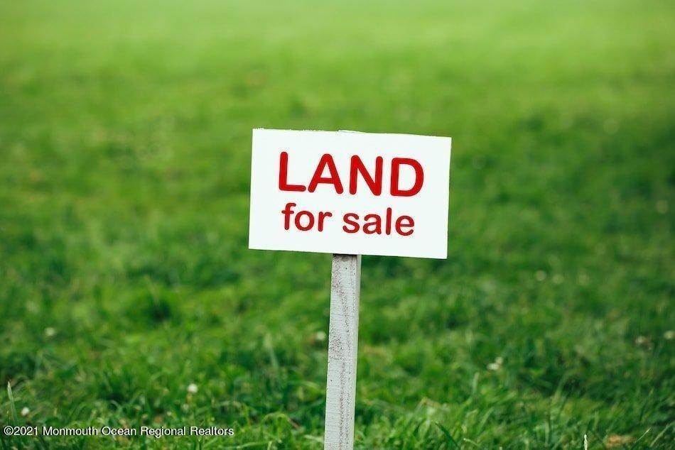 4. Land for Sale at Lot 7 Bellmore Street Oakhurst, New Jersey 07755 United States