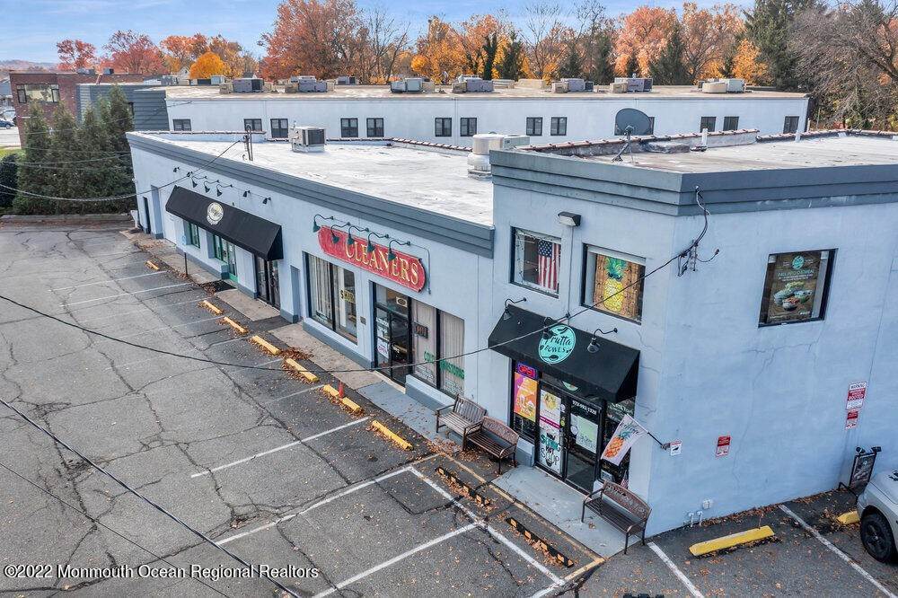 Commercial for Sale at 142 S Livingston Avenue Livingston, New Jersey 07039 United States