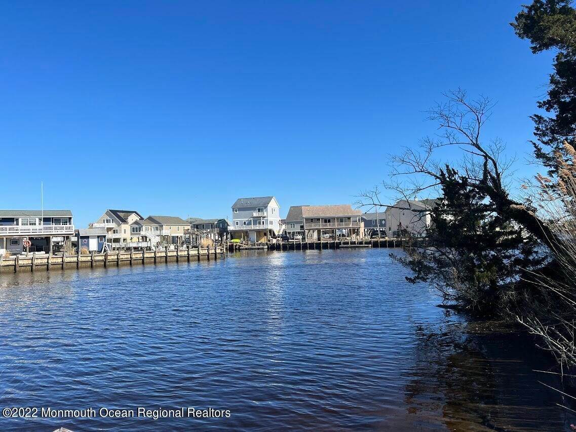 15. Land for Sale at 36 Flax Isle Drive Little Egg Harbor, New Jersey 08087 United States