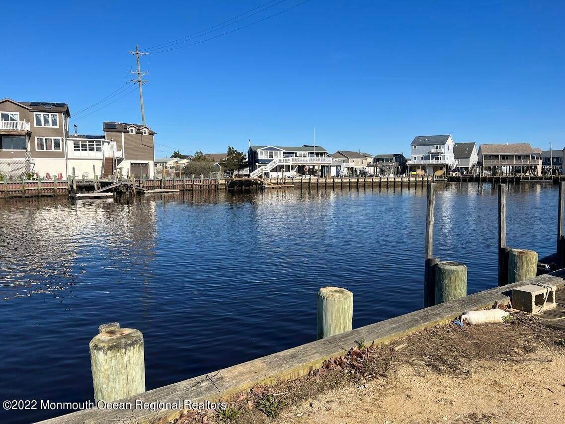 19. Land for Sale at 36 Flax Isle Drive Little Egg Harbor, New Jersey 08087 United States