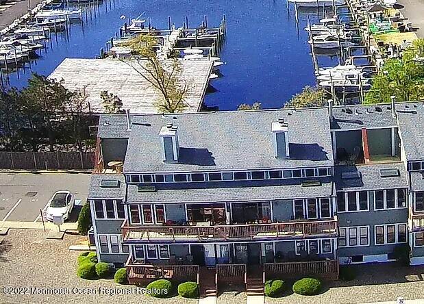 15. Single Family Homes for Sale at 12 Hidden Harbor Drive Point Pleasant, New Jersey 08742 United States