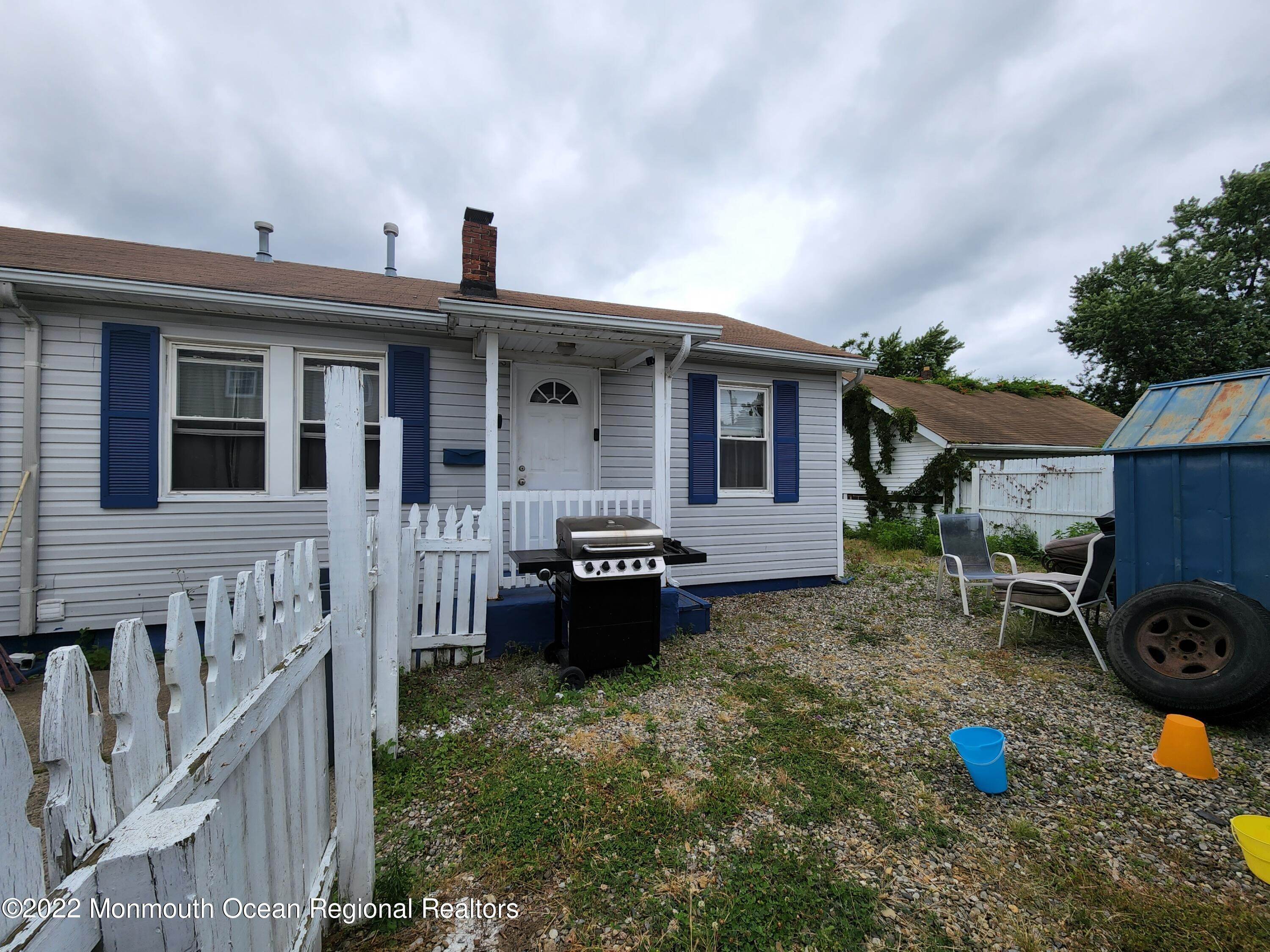 Property at 11 Lincoln Avenue Keansburg, New Jersey 07734 United States
