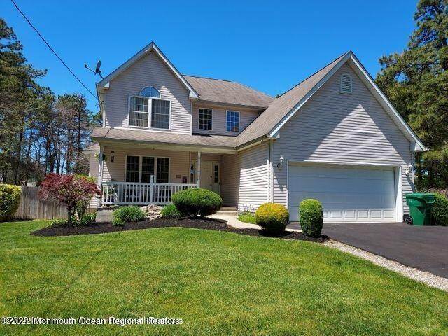 1. Single Family Homes for Sale at 201 Colt Place Manchester, New Jersey 08759 United States