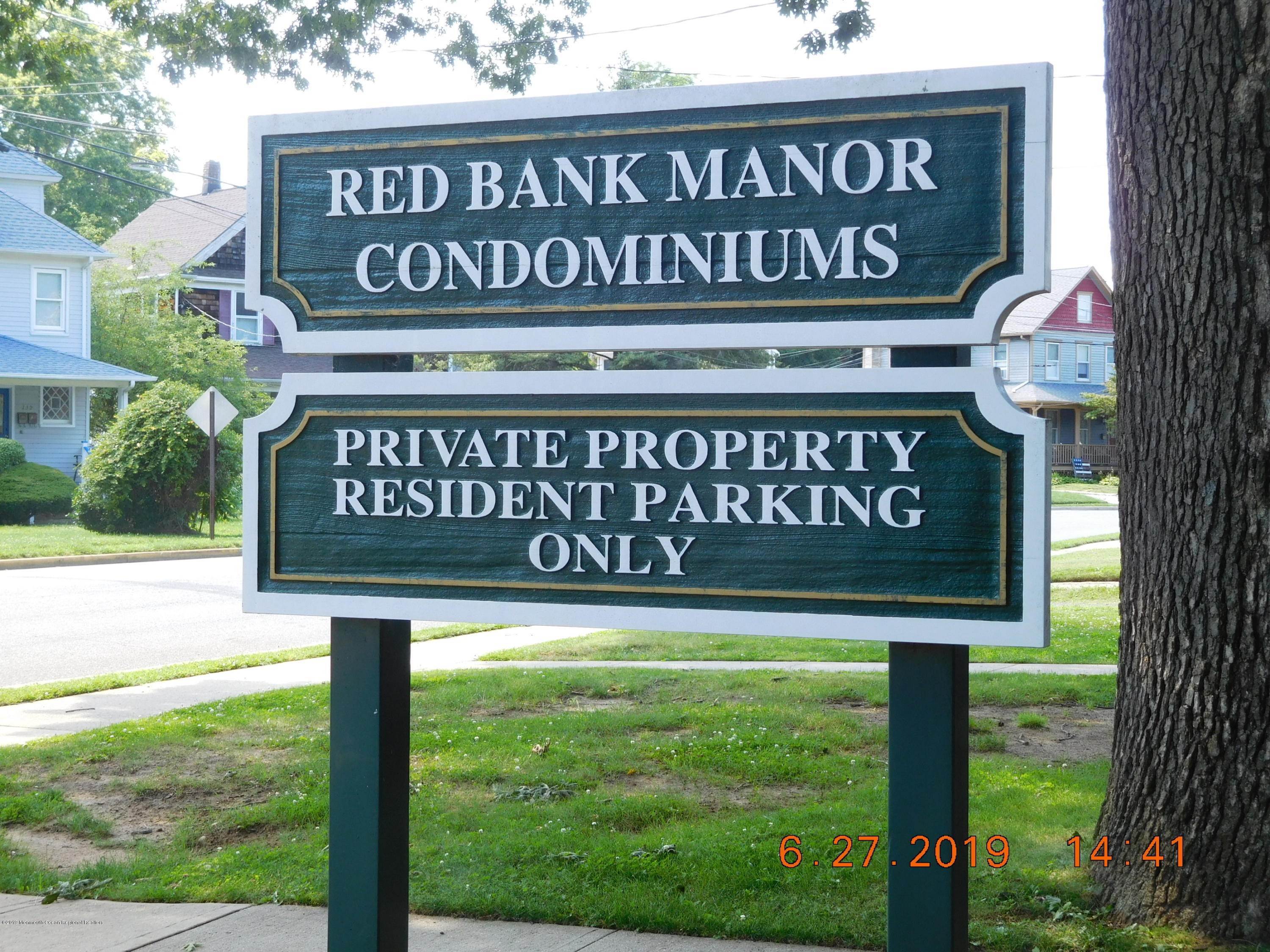 Property at 64 Manor Drive Red Bank, New Jersey 07701 United States
