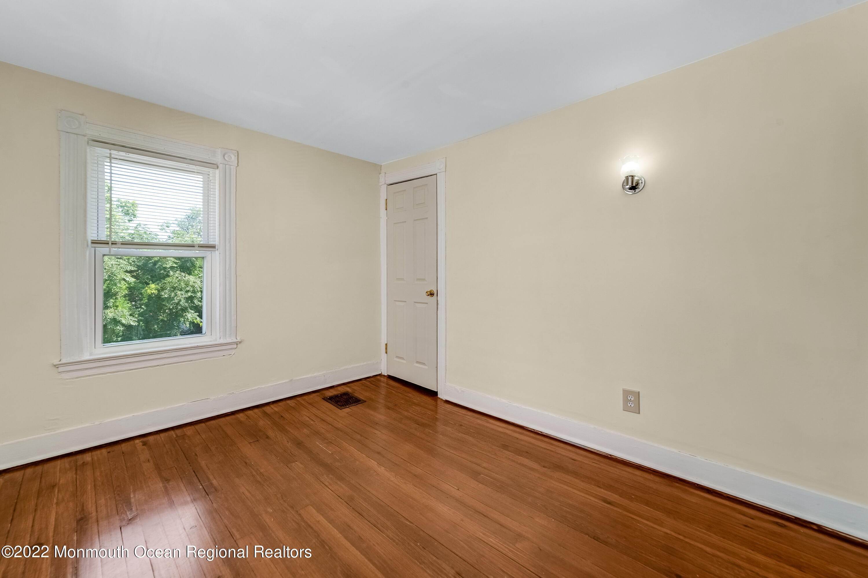 20. Single Family Homes for Sale at 1139 Asbury Avenue Asbury Park, New Jersey 07712 United States