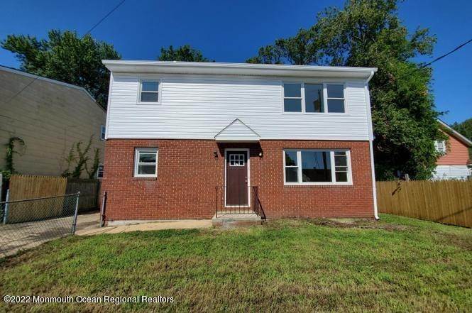 Multi Family for Sale at 9 Beacon Terrace Keansburg, New Jersey 07734 United States