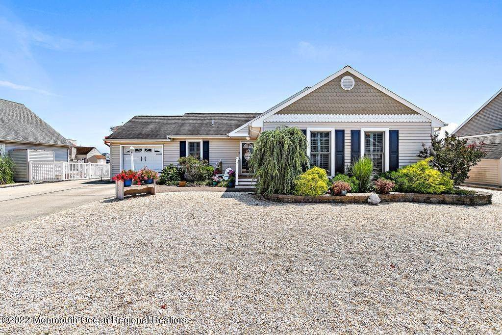 Single Family Homes for Sale at 137 Arthur Drive Manahawkin, New Jersey 08050 United States