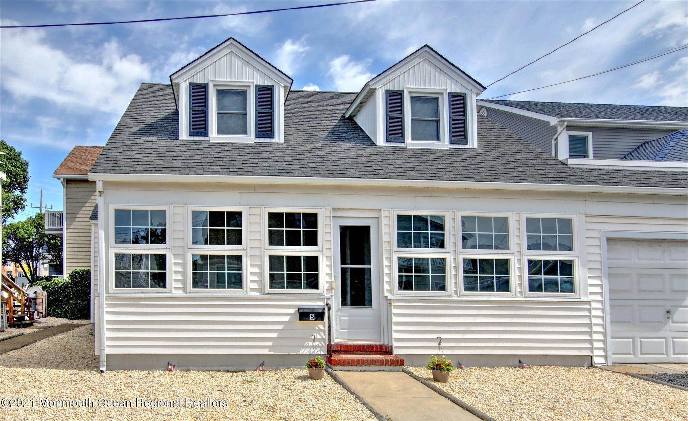 Residential Lease at 807 Grand Central Avenue Lavallette, New Jersey 08735 United States