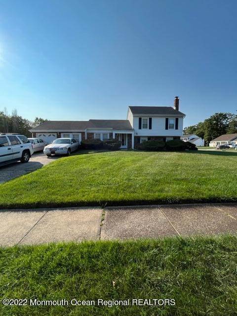 Single Family Homes for Sale at 982 Cedar Grove Road Toms River, New Jersey 08753 United States