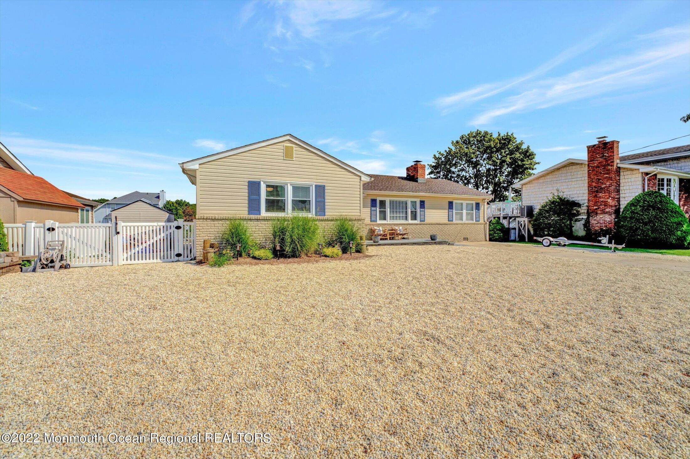 4. Single Family Homes for Sale at 29 Longpoint Drive Brick, New Jersey 08723 United States
