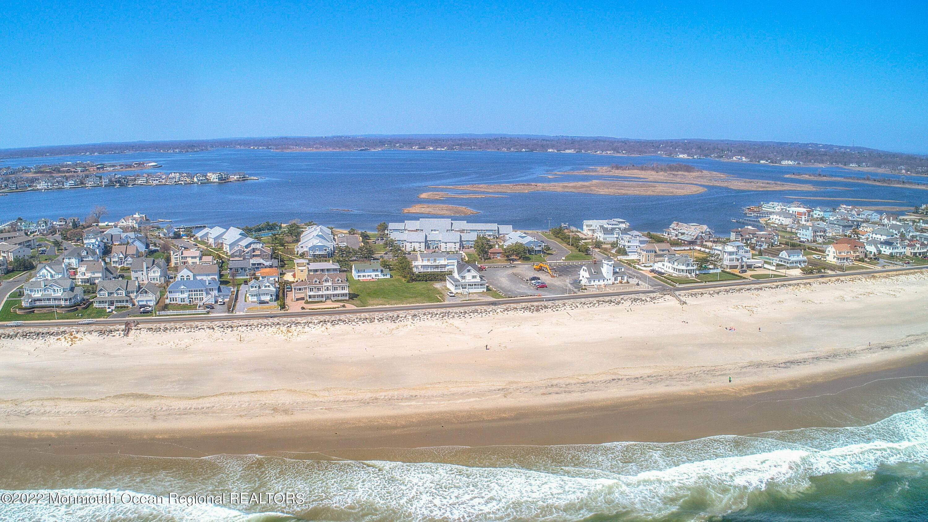 18. Residential Lease at 100 Seaview Avenue 10A Monmouth Beach, New Jersey 07750 United States