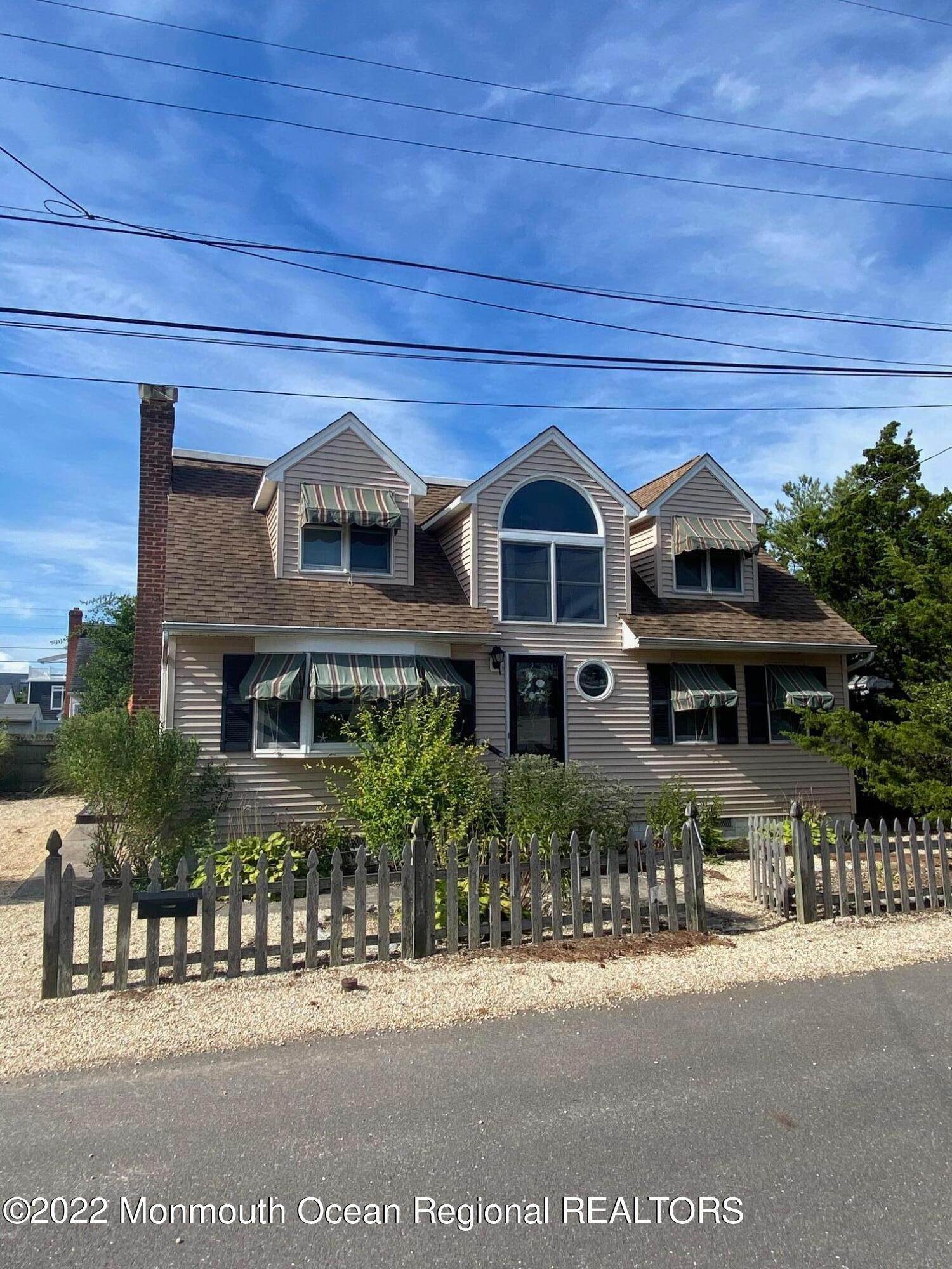 Single Family Homes for Sale at 3 Bay Shore Road Long Beach Township, New Jersey 08008 United States