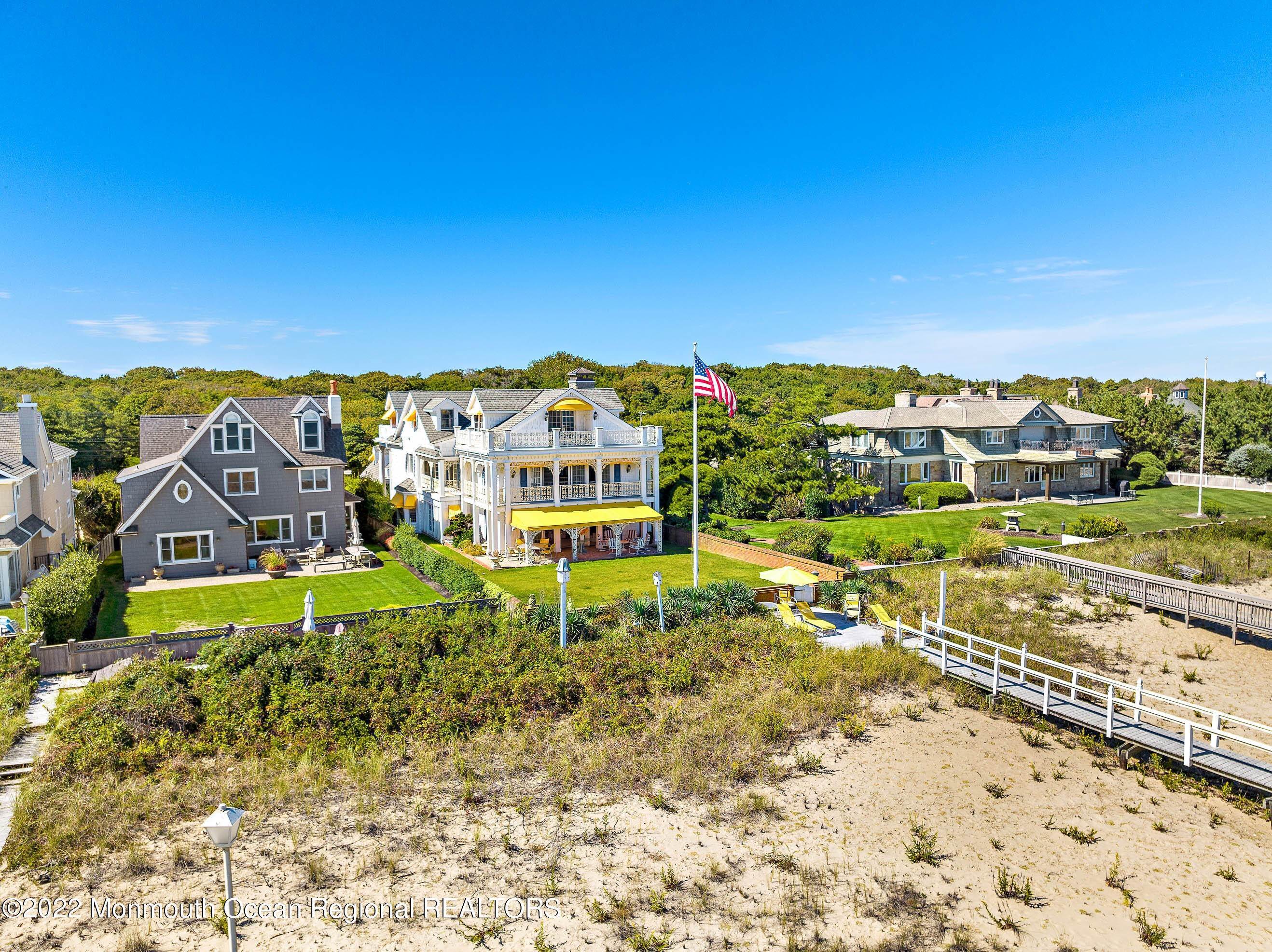 9. Single Family Homes for Sale at 637 Ocean Avenue Sea Girt, New Jersey 08750 United States