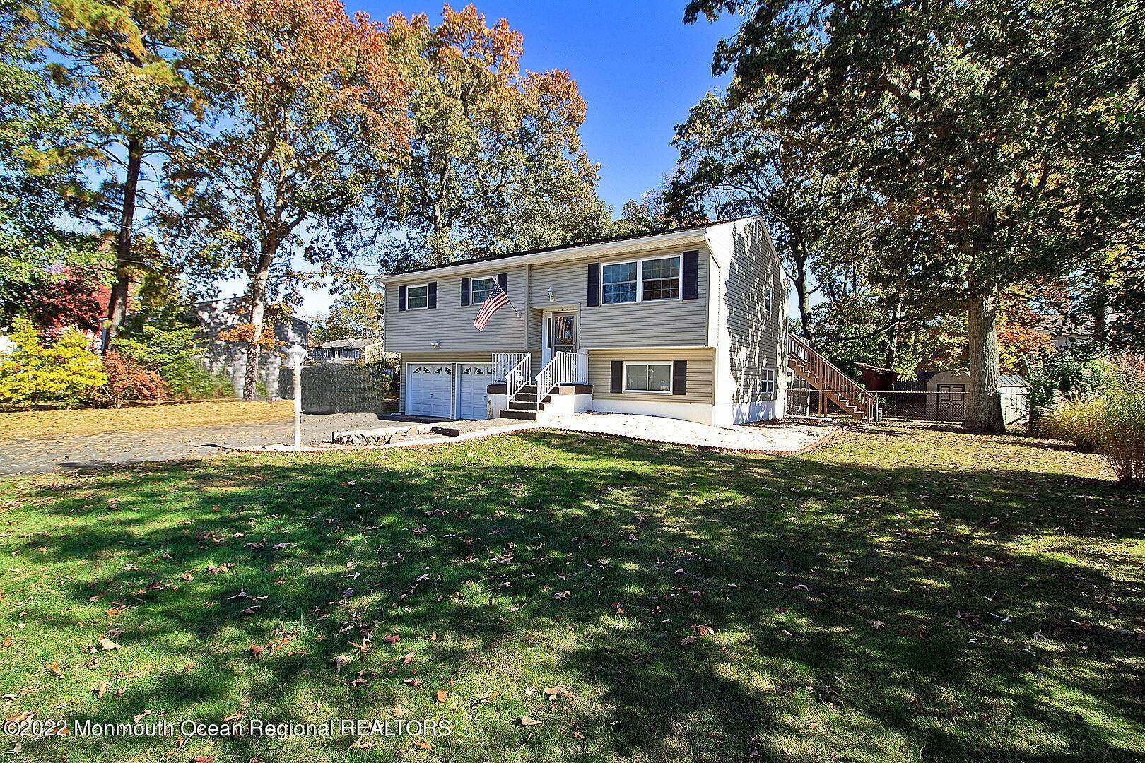 Single Family Homes for Sale at 33 Tudor Avenue Pine Beach, New Jersey 08741 United States