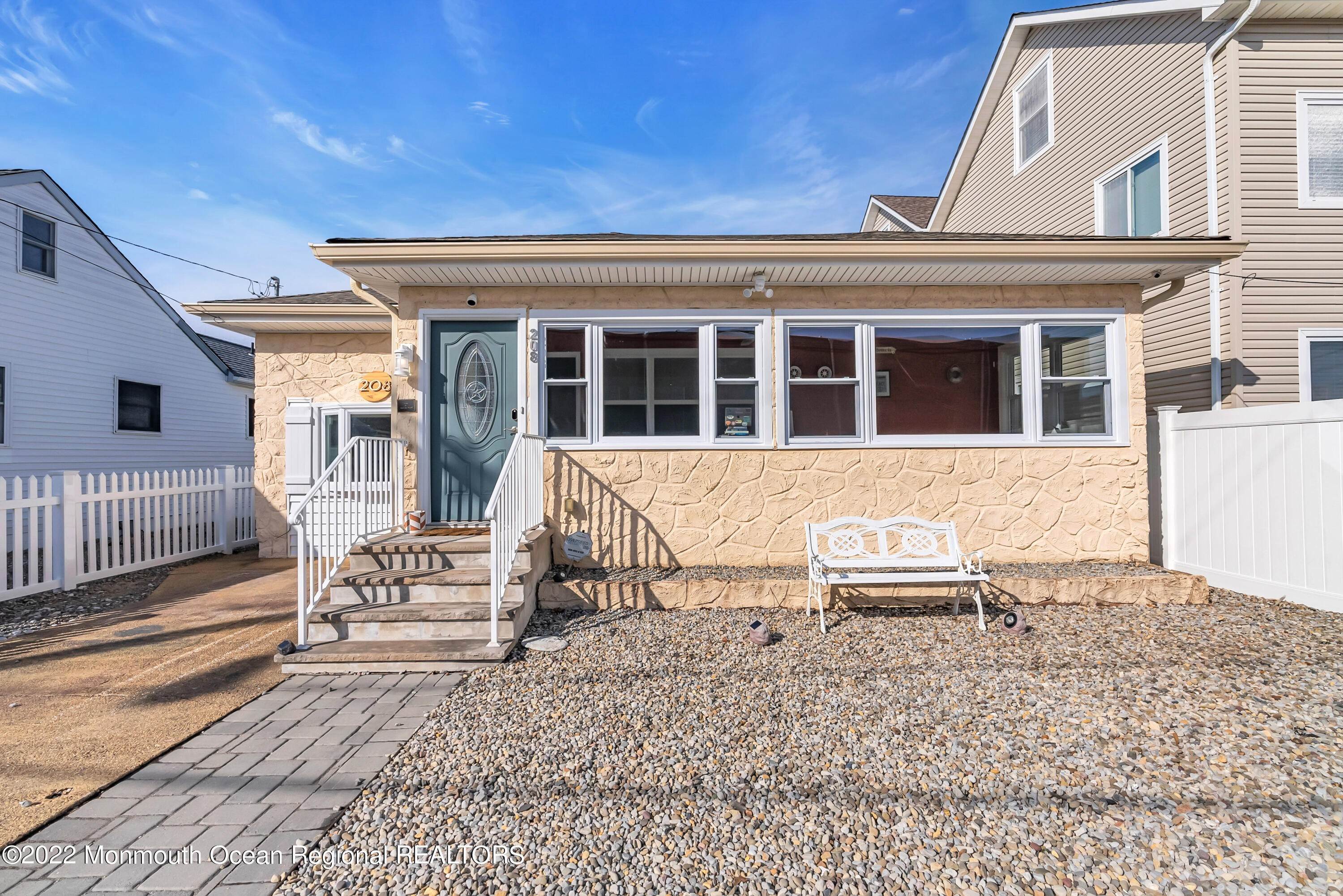 Residential Lease at 208 Carteret Avenue Seaside Heights, New Jersey 08751 United States