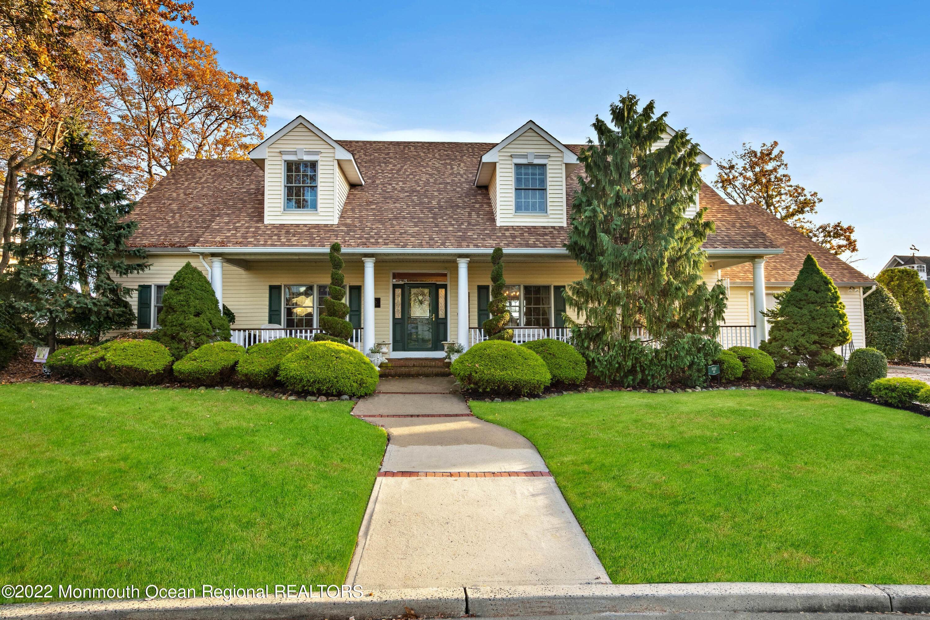 5. Single Family Homes for Sale at 6 Tucker Drive Neptune City, New Jersey 07753 United States