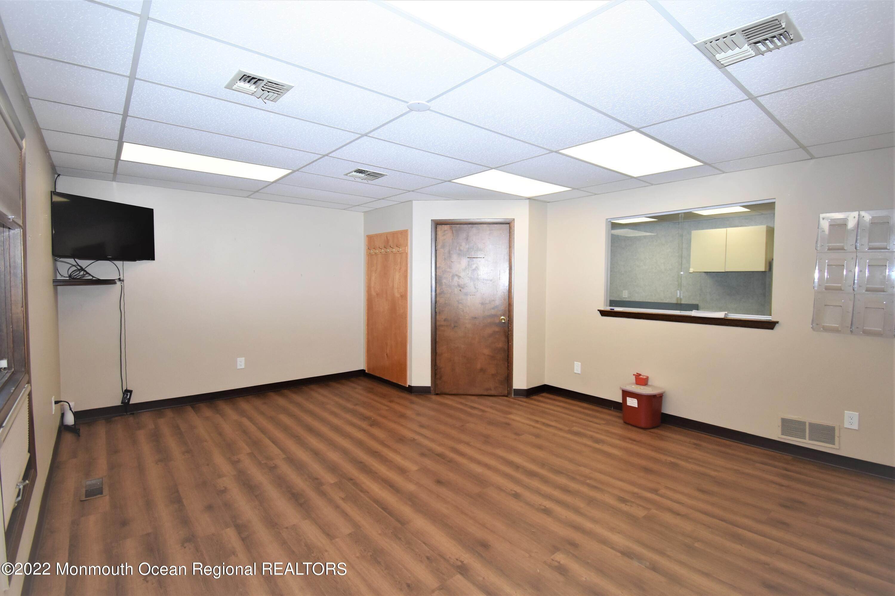 3. Commercial for Sale at 218-B Commons Way Toms River, New Jersey 08755 United States