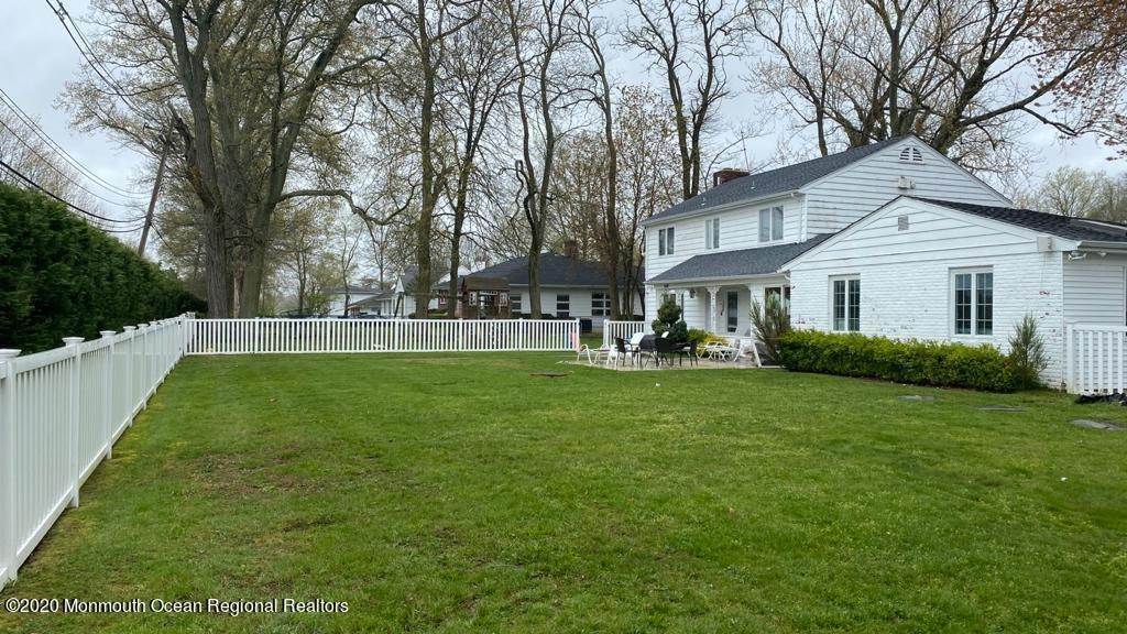 Residential Lease at 500 Roseld Avenue Deal, New Jersey 07723 United States