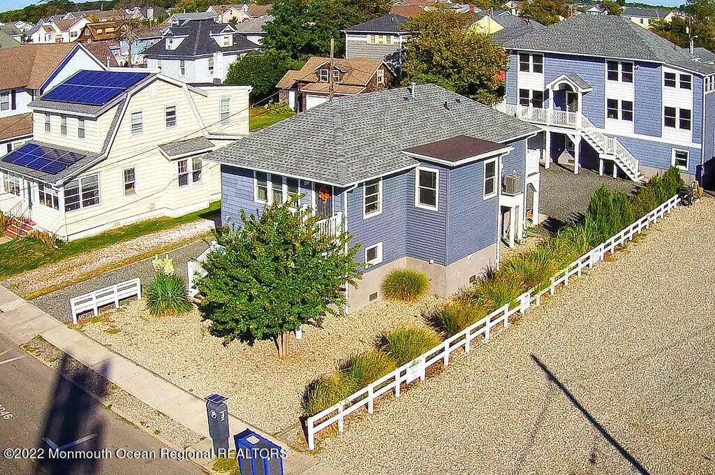 3. Single Family Homes for Sale at 27 Arnold Avenue Point Pleasant Beach, New Jersey 08742 United States
