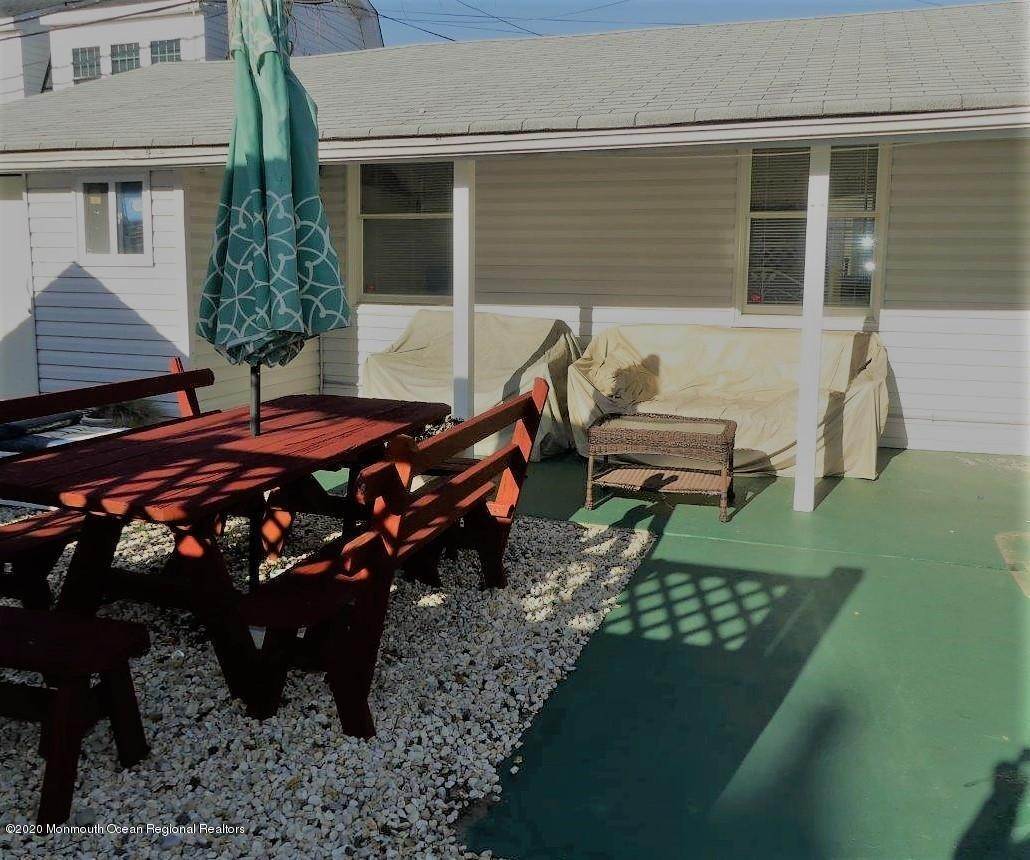 2. Residential Lease at 204 5th Avenue REAR COTTAGE APT. B Bradley Beach, New Jersey 07720 United States