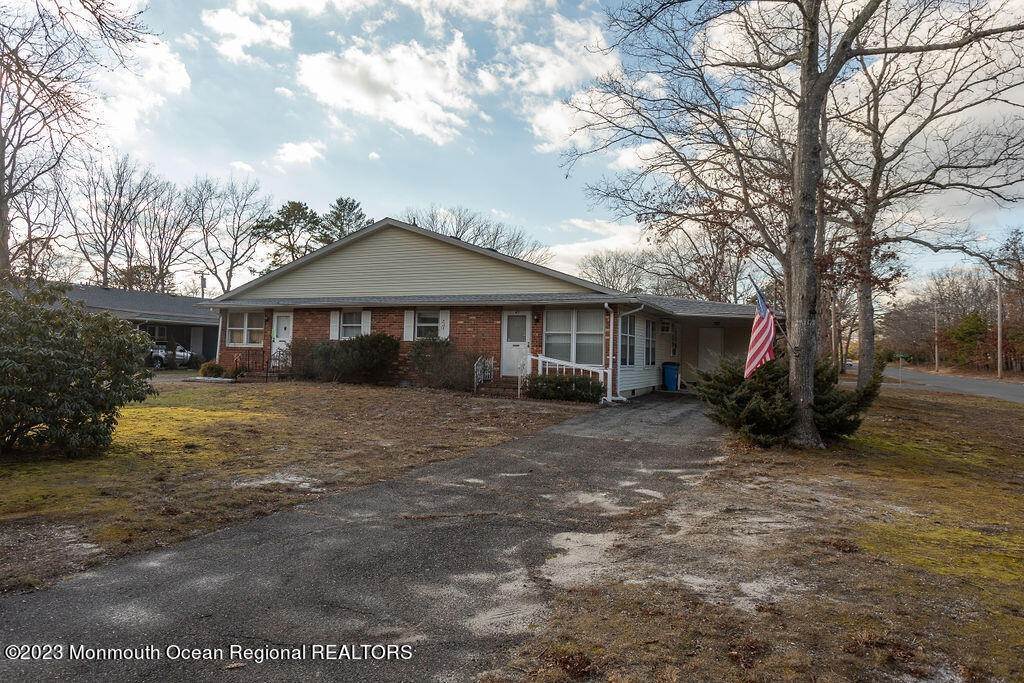 15. Single Family Homes for Sale at 40 Cranberry Road 30A Manahawkin, New Jersey 08050 United States