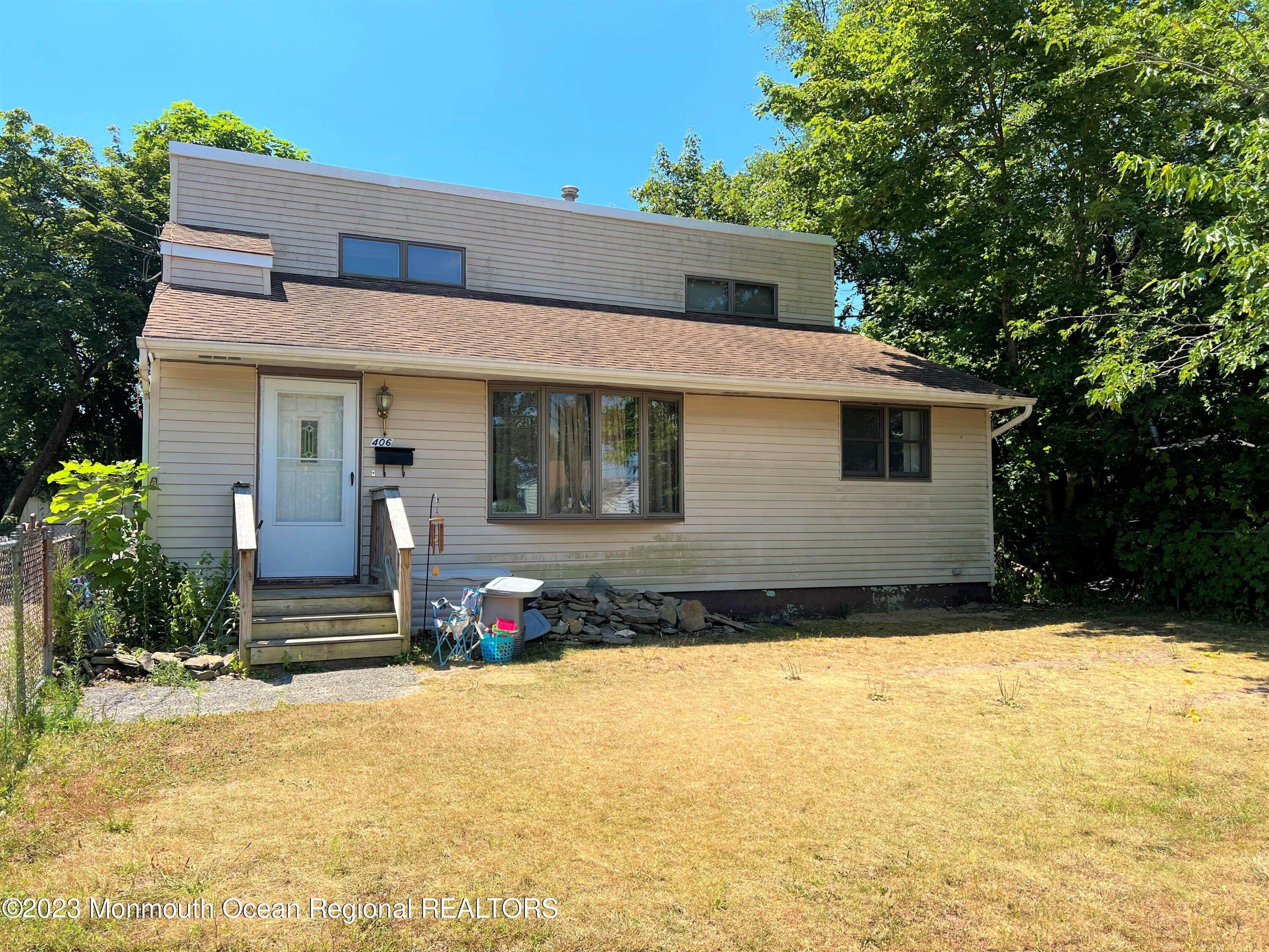 Property at 406 Maple Street Lakehurst, New Jersey 08733 United States