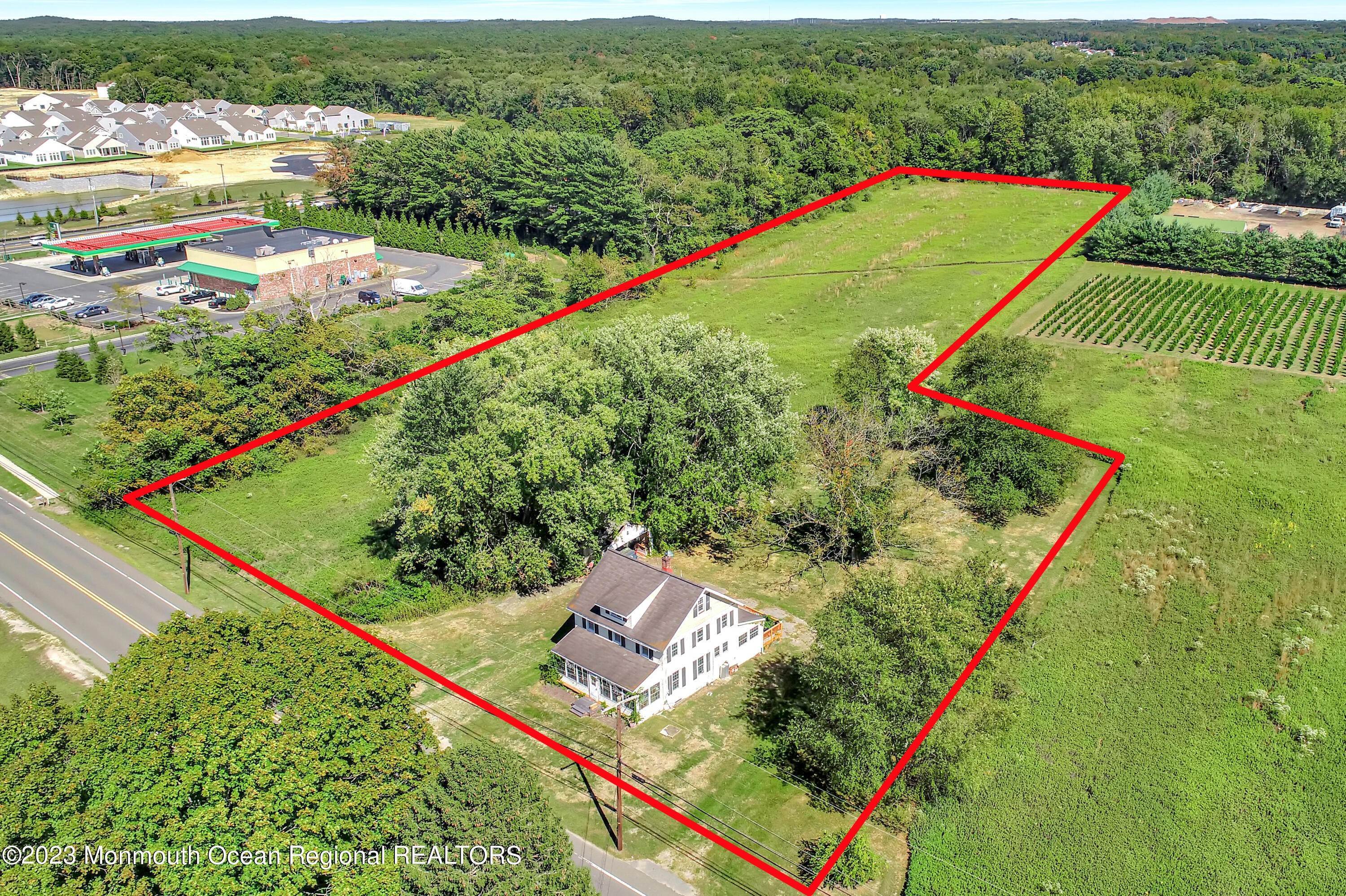 Land for Sale at 371 Colts Neck Road Farmingdale, New Jersey 07727 United States
