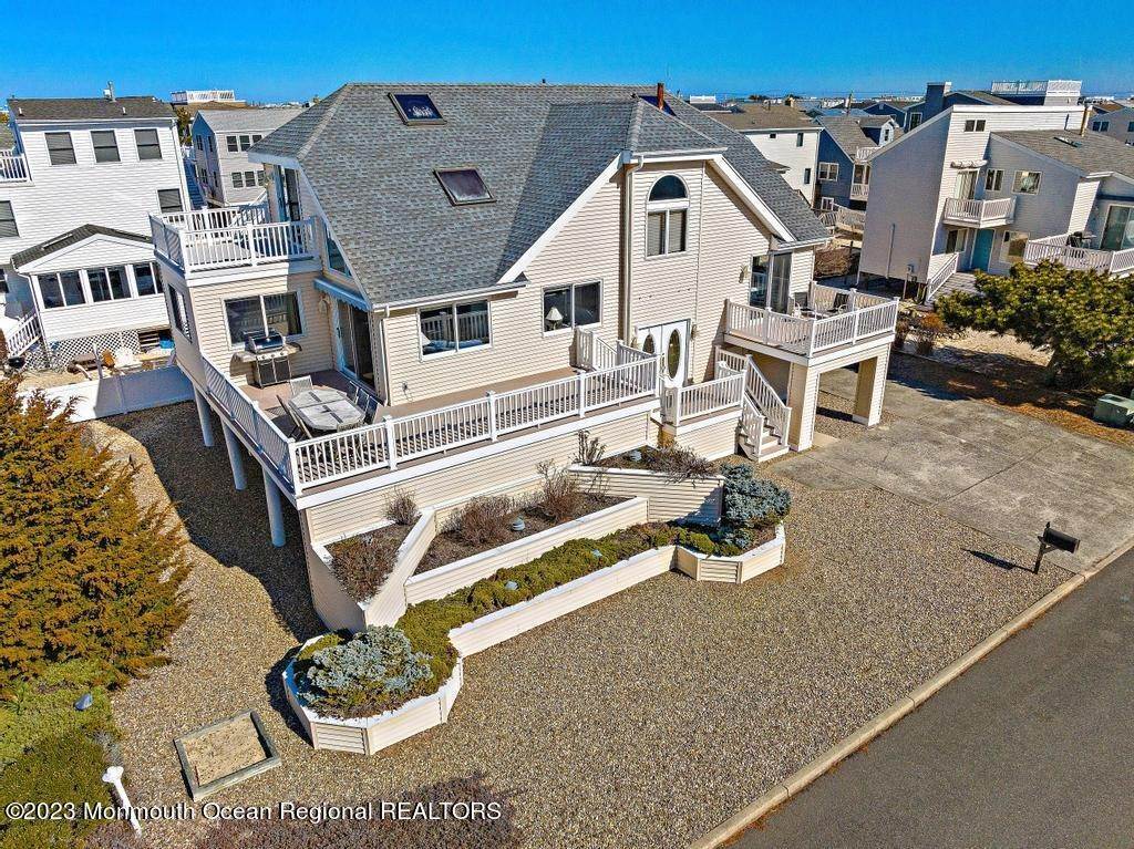 Single Family Homes for Sale at 103 W Lavenia Avenue Long Beach Township, New Jersey 08008 United States