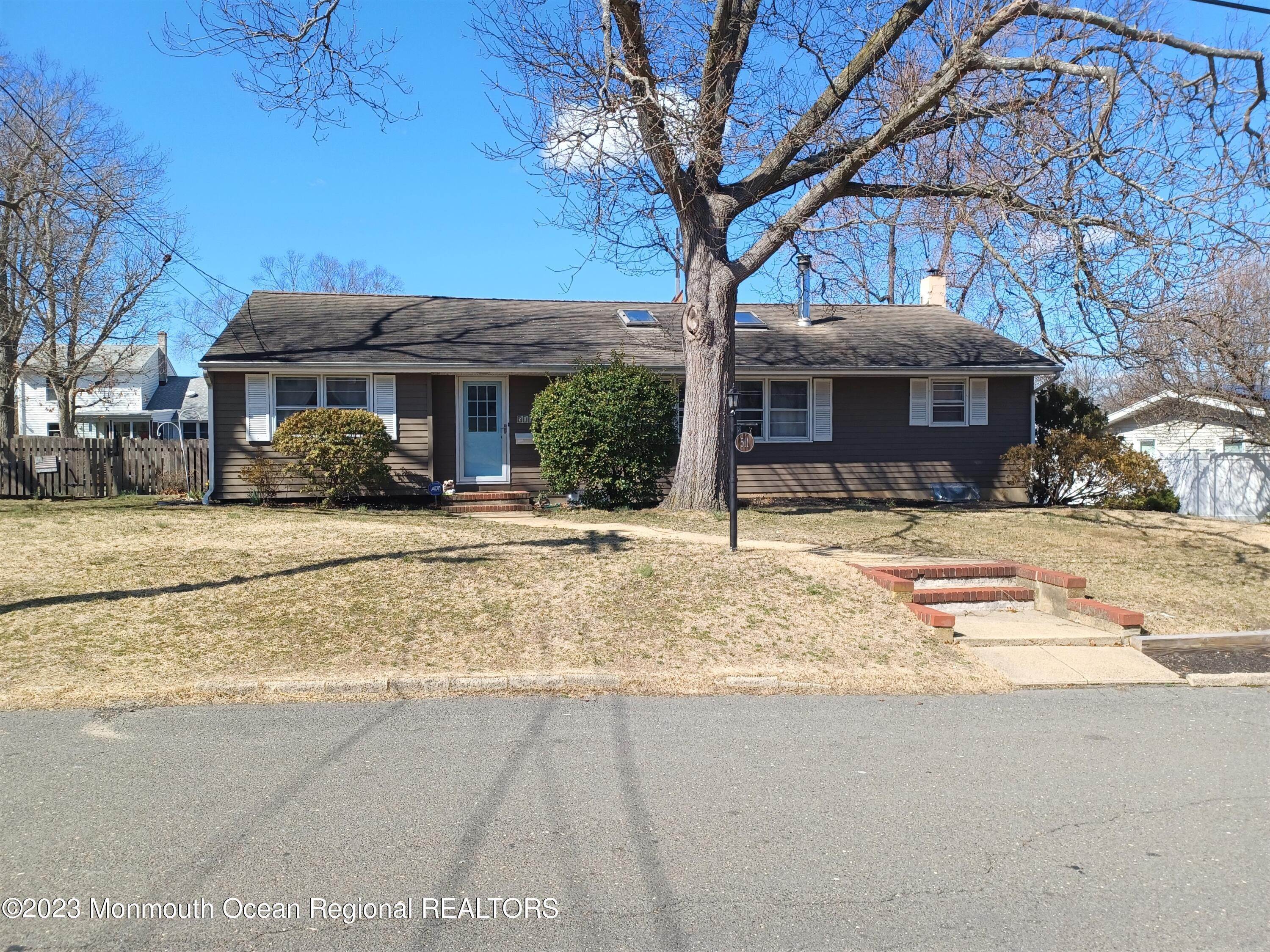 Single Family Homes for Sale at 511 Summit Drive Point Pleasant, New Jersey 08742 United States