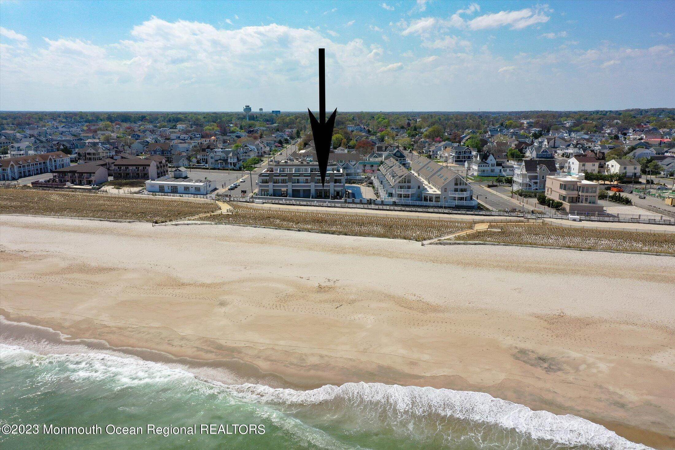 Single Family Homes for Sale at 900 Ocean Avenue 2 Point Pleasant Beach, New Jersey 08742 United States