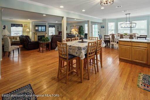 14. Single Family Homes for Sale at 205 Arnold Avenue Point Pleasant Beach, New Jersey 08742 United States