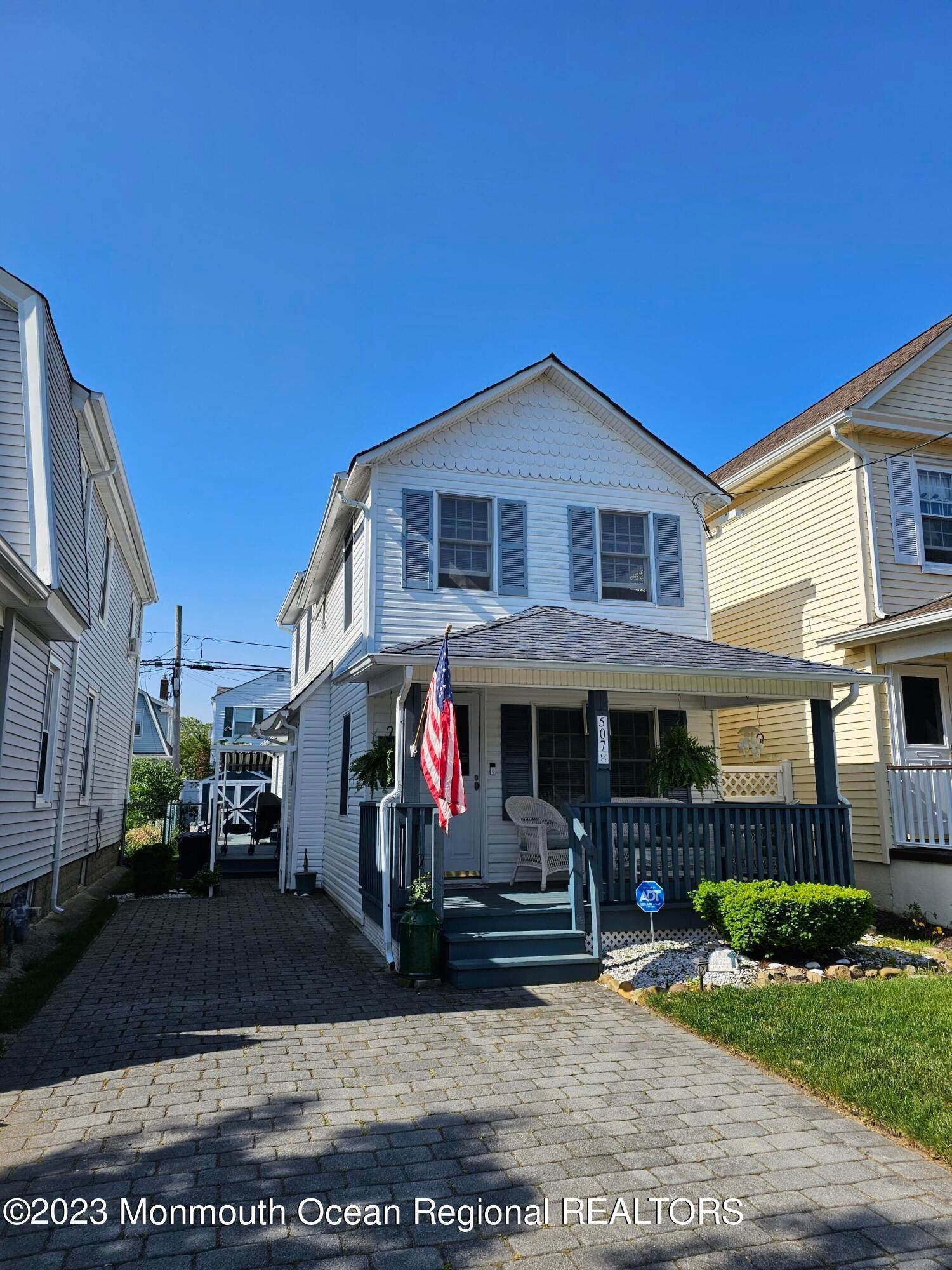 Single Family Homes for Sale at 507 1/2 Ocean Park Avenue Bradley Beach, New Jersey 07720 United States