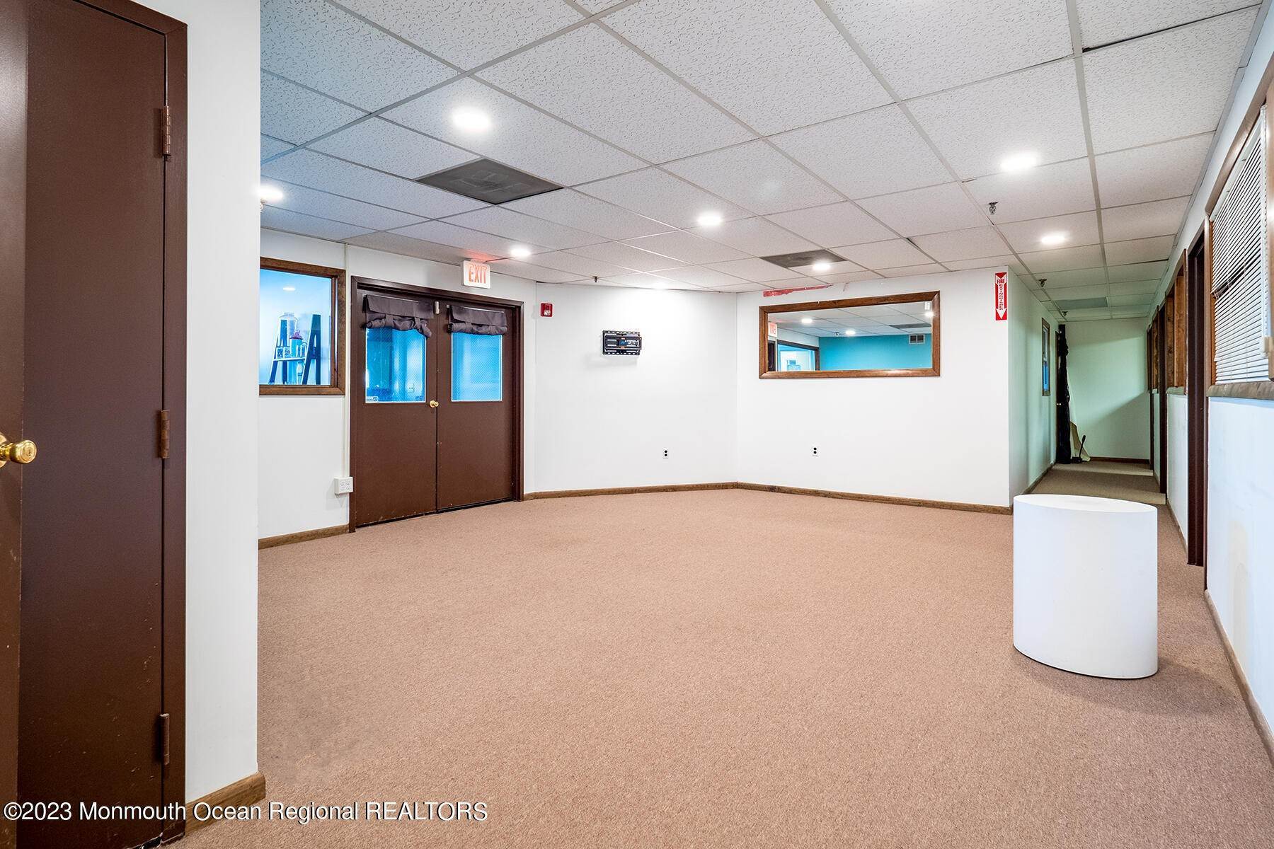 1. Commercial at 25 W Highland Avenue Atlantic Highlands, New Jersey 07716 United States