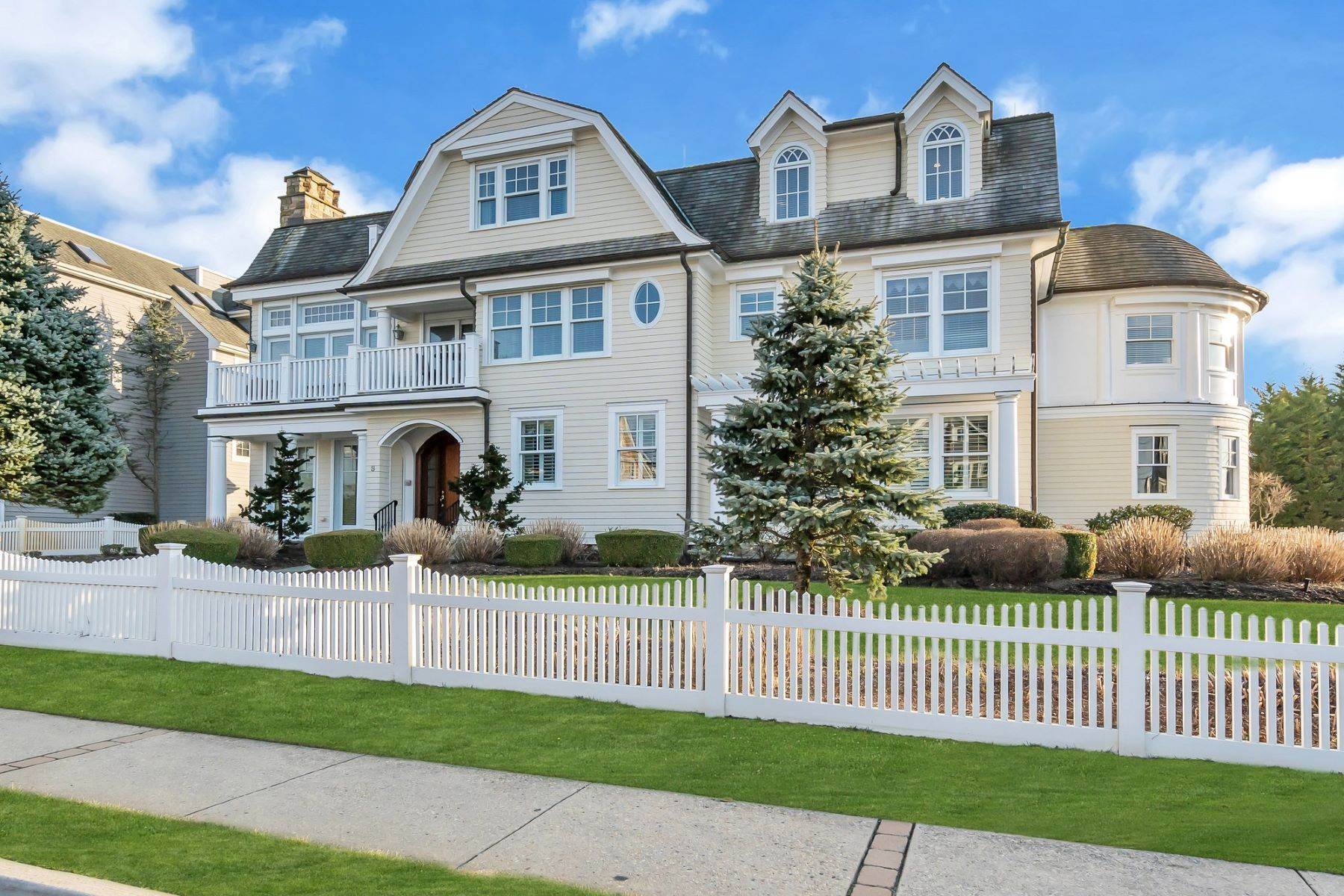 2. Single Family Homes for Sale at Exquisite Three Story Home 8 Seaside Place Sea Girt, New Jersey 08750 United States