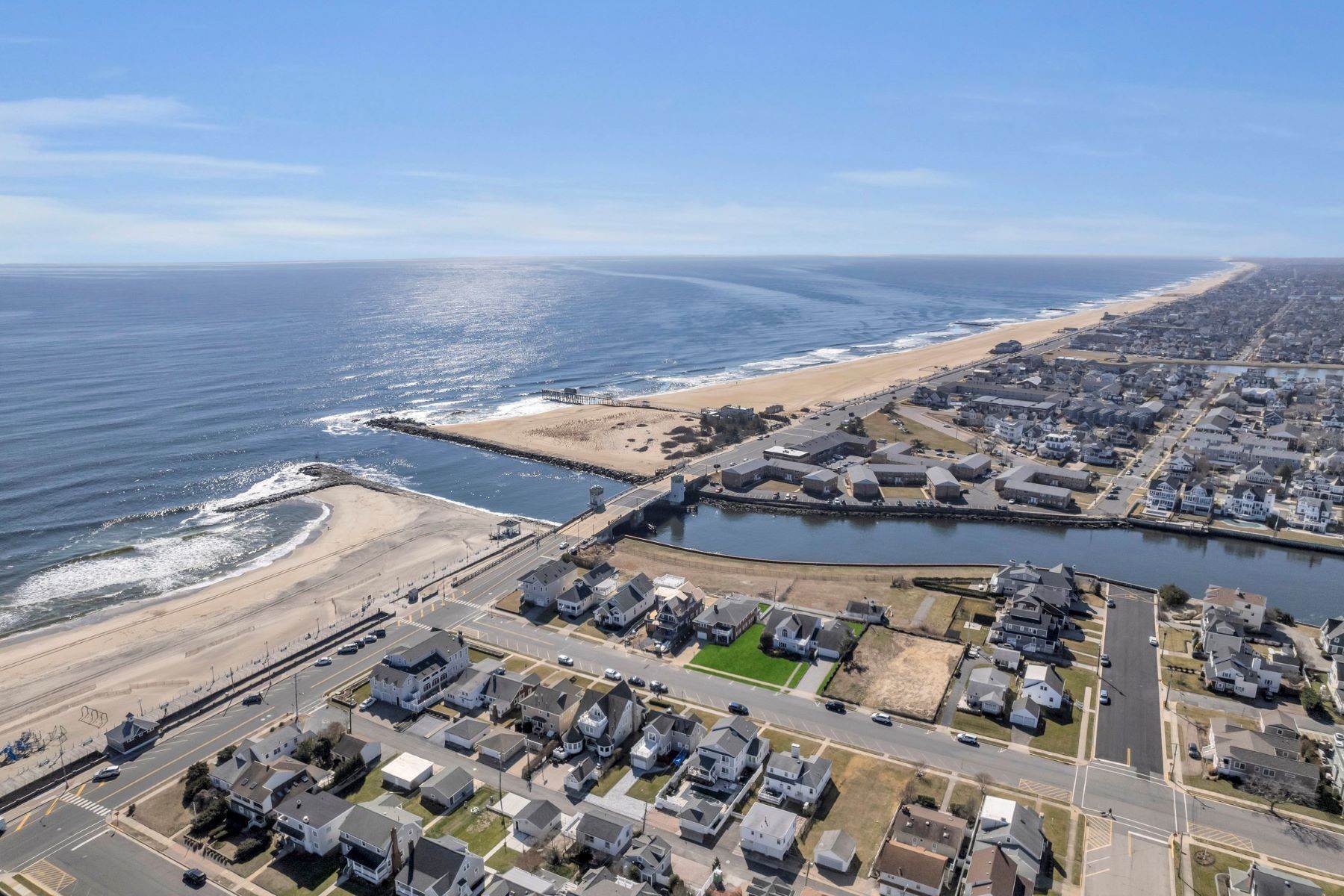5. Single Family Homes for Sale at Four Homes from the Beach 11 Washington Avenue Avon by the Sea, New Jersey 07717 United States
