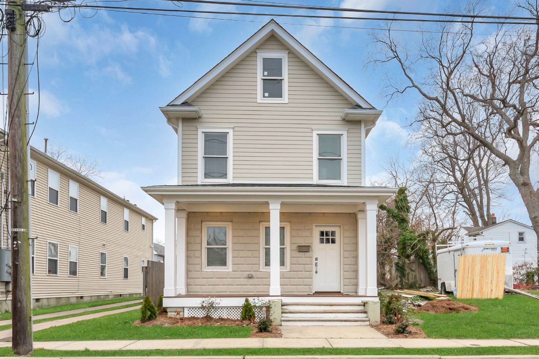 2. Single Family Homes for Sale at Asbury Park Colonial 39 Borden Avenue Asbury Park, New Jersey 07712 United States