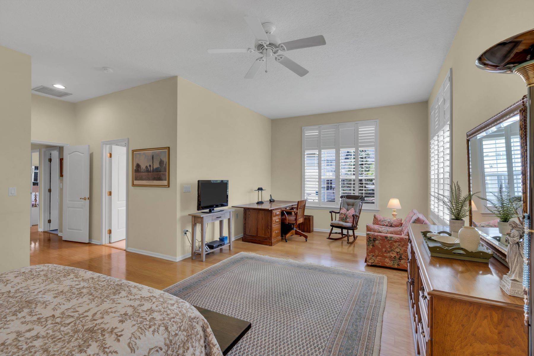 26. Single Family Homes for Sale at Four Seasons 2588 Lantern Light Way Manasquan, New Jersey 08736 United States
