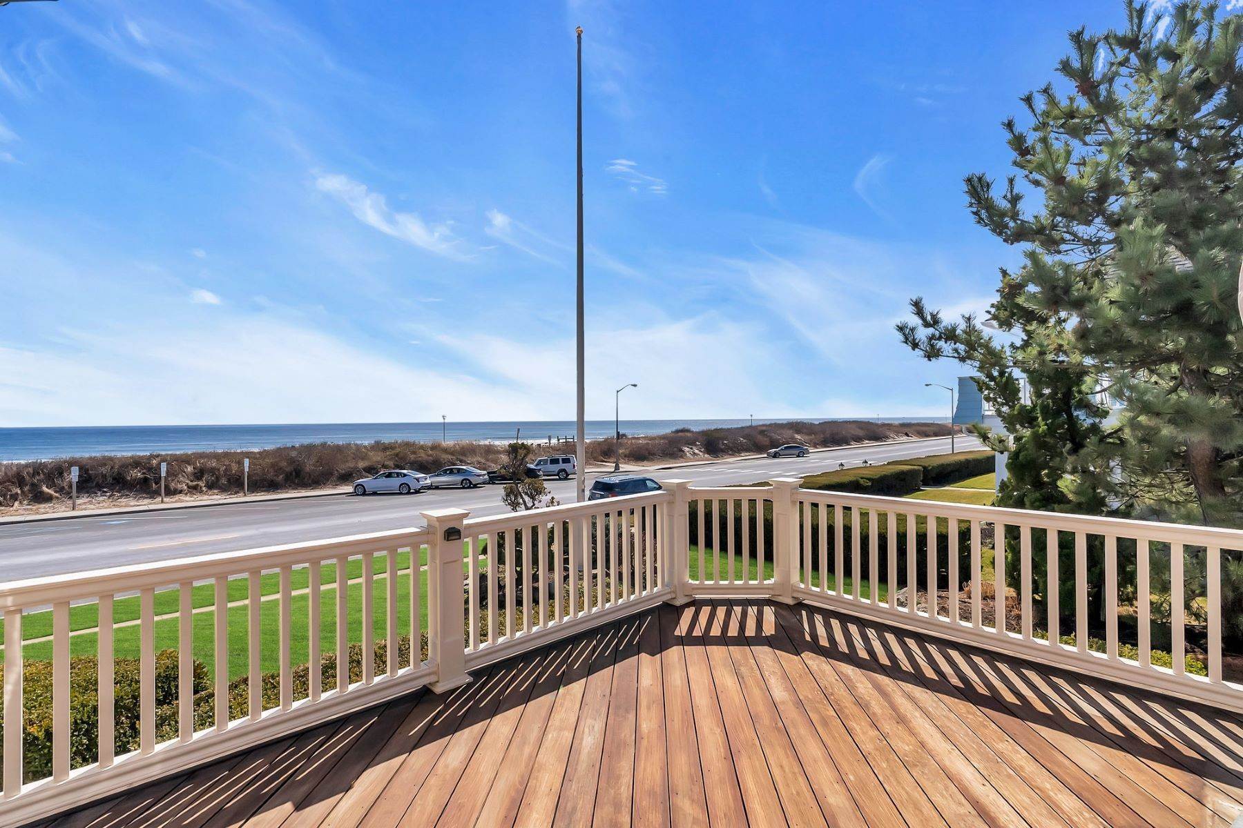 21. Single Family Homes for Sale at Unparalleled Oceanfront Home 1805 Ocean Avenue Spring Lake, New Jersey 07762 United States