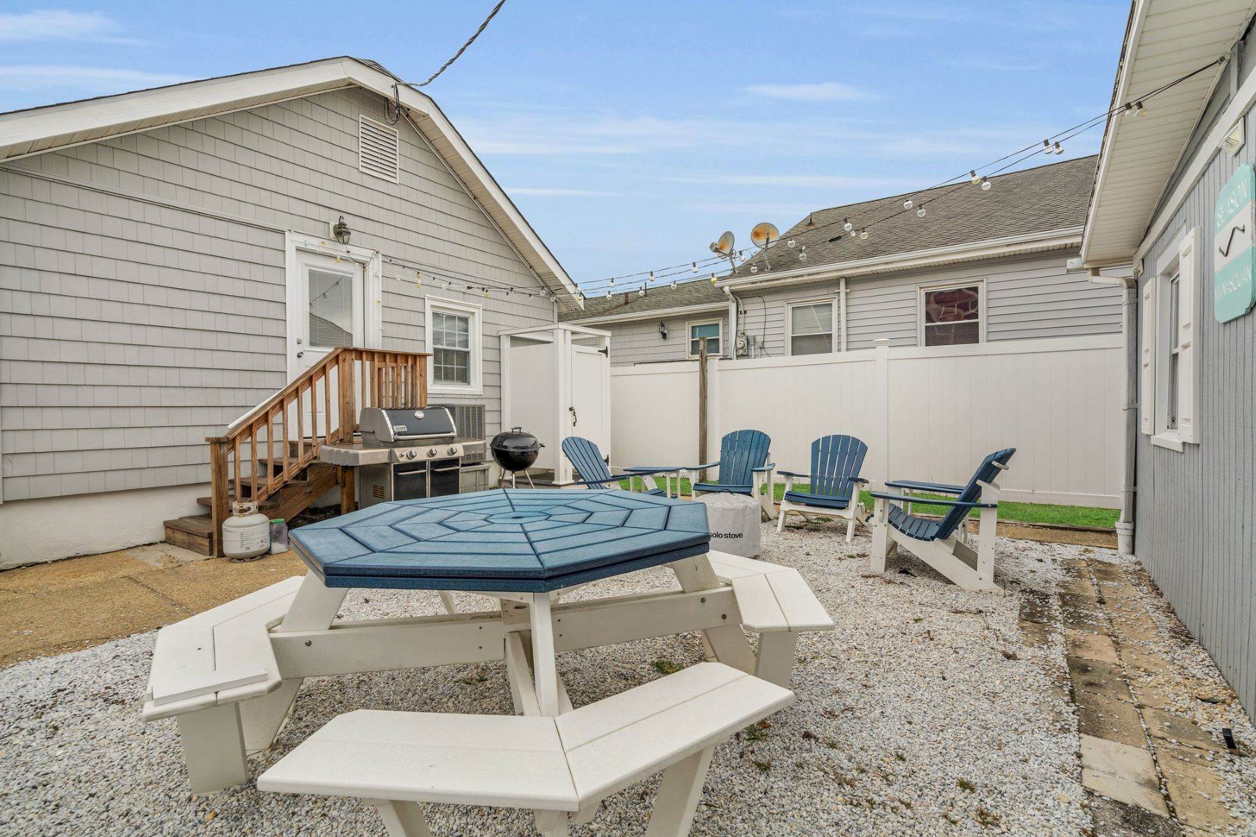 36. Single Family Homes at Charming Vacation Rental in Manasquan 70 2nd Avenue Manasquan, New Jersey 08736 United States