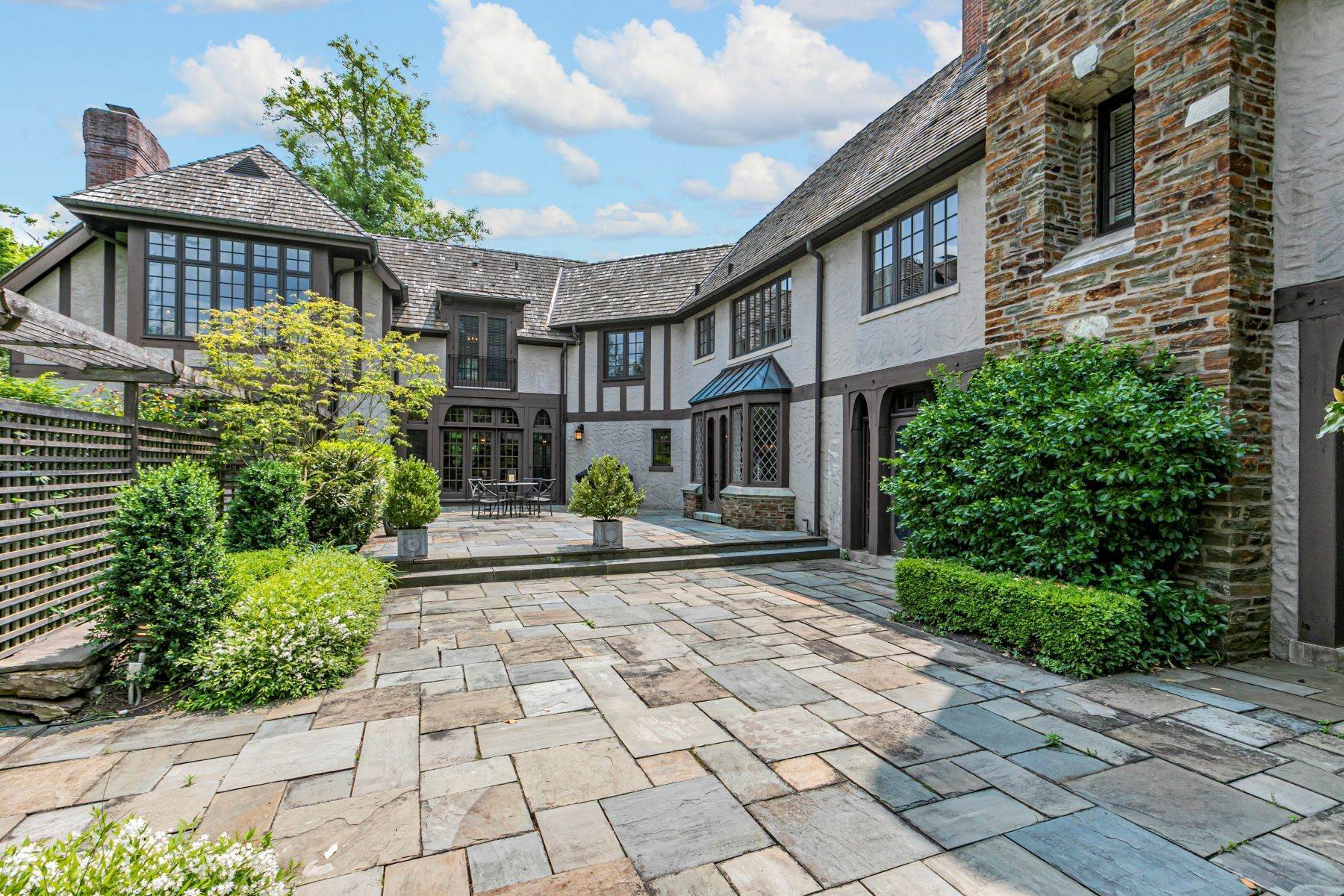 45. Single Family Homes for Sale at Stunning Tudor in the Esteemed Western Section 193 Elm Road Princeton, New Jersey 08540 United States