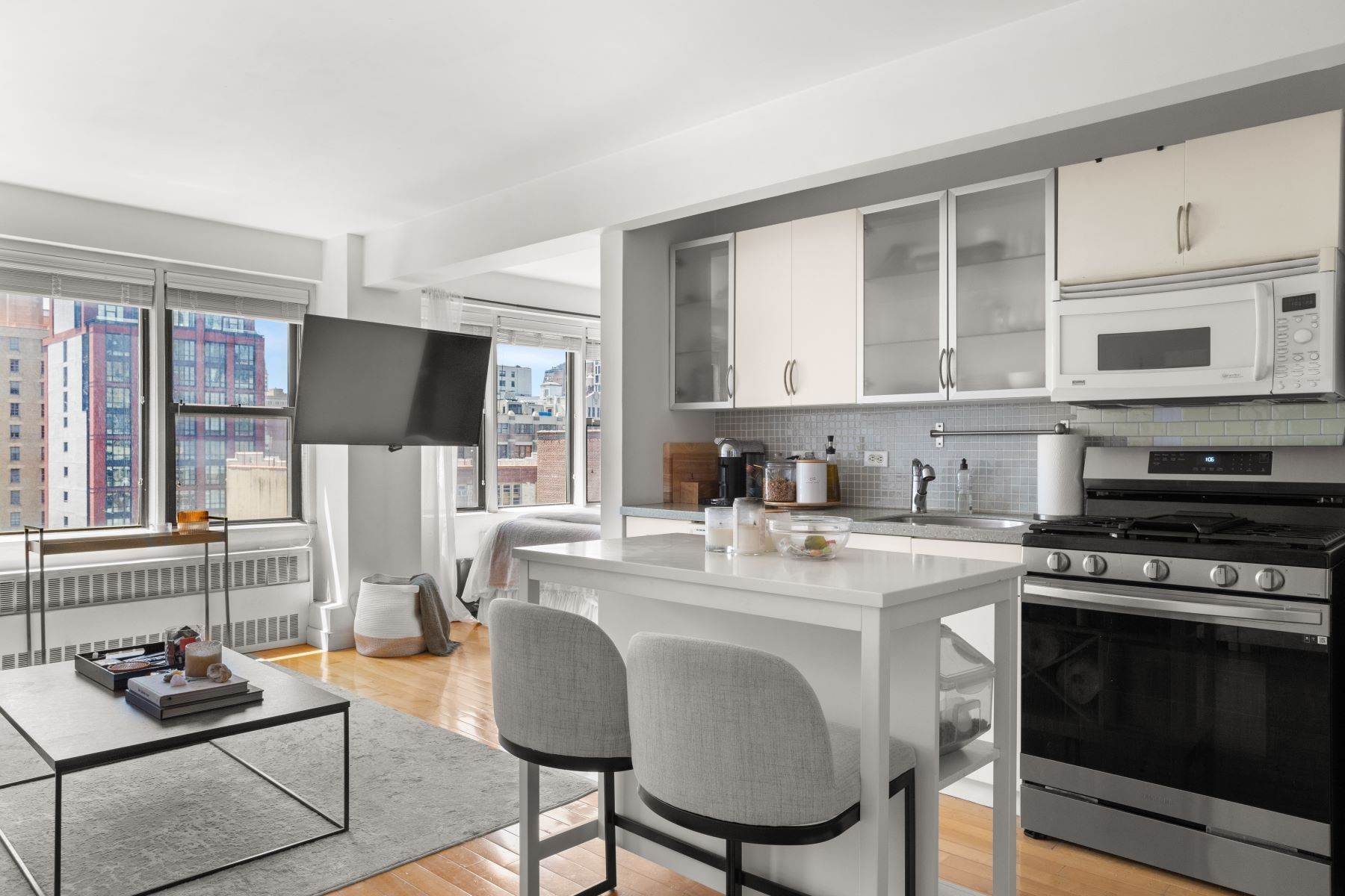 Co-op Properties for Sale at 245 East 24th Street, Apt 11K 245 East 24th Street, 11K New York, New York 10010 United States